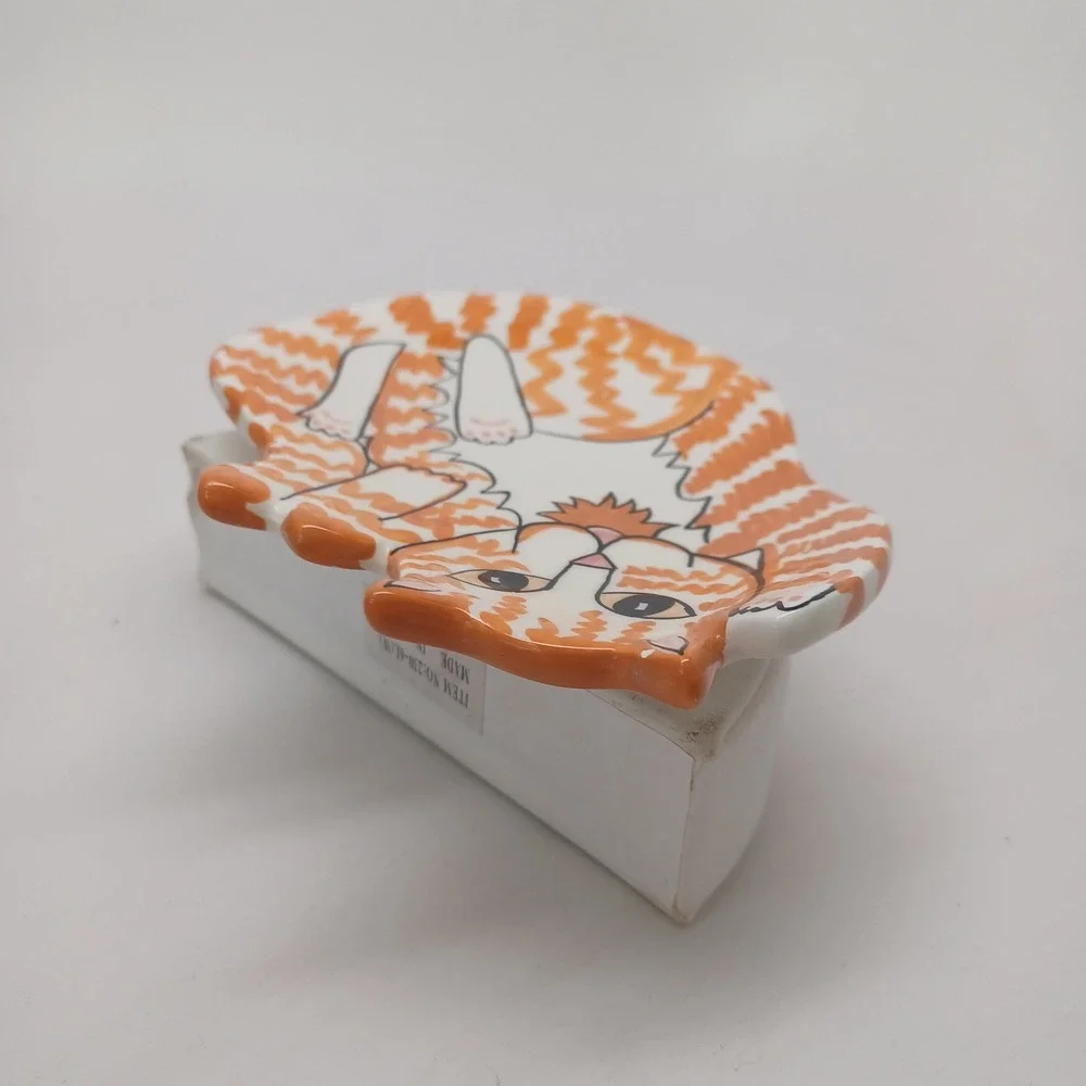 Cats by Nina Lyman Orange Tabby Ceramic Trinket Dish Figural Cat Plate 6 Inch